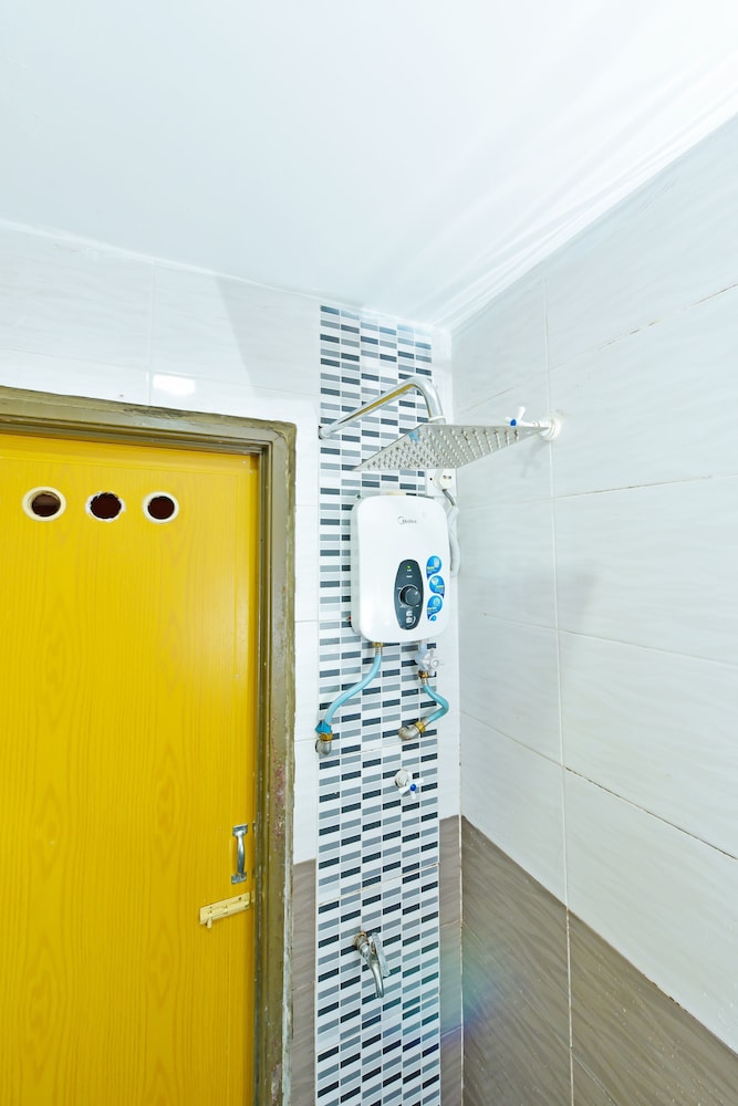 Hotel O Dns 15/22
