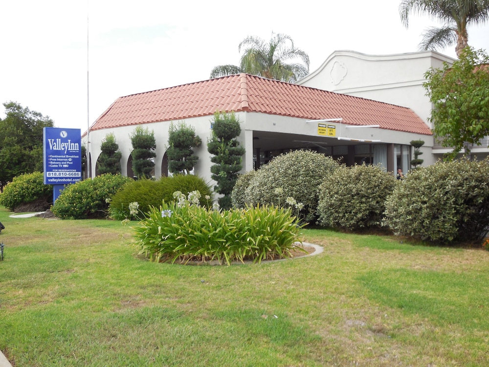 Valley Inn 4/59