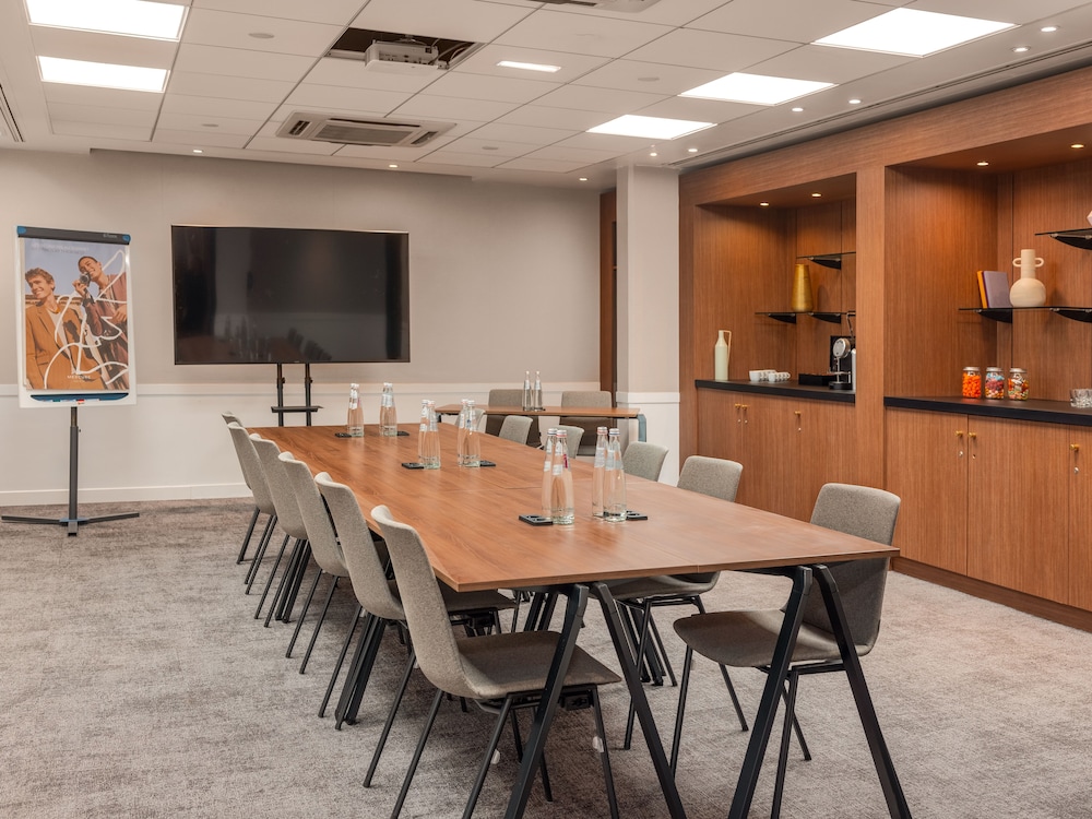 Mercure Paris Gare Montparnasse TGV 38/49