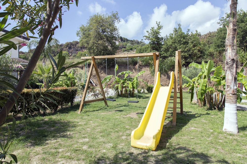 Luzia Agriresort 25/50