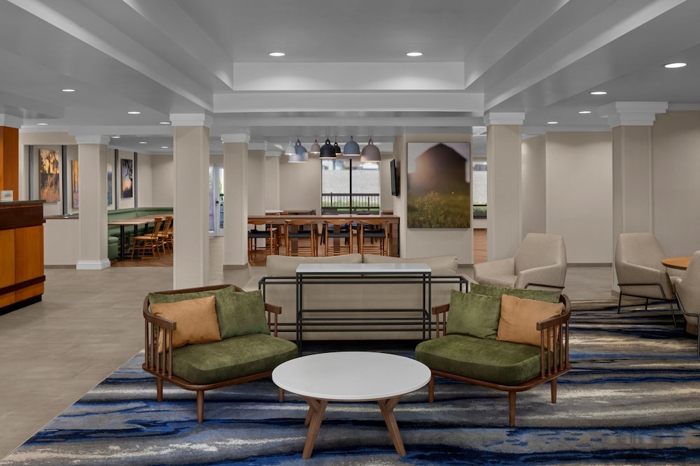 Fairfield Inn Suites Richfield 32/51