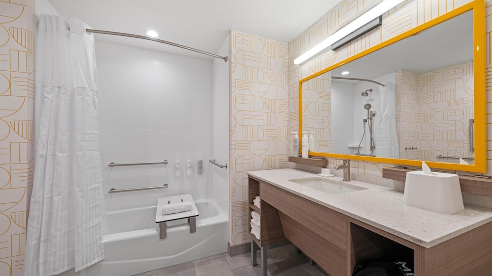 Home2 Suites by Hilton Pasco Tri-Cities Airport 54/57