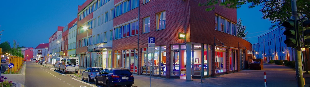 H24 Hoteltow 31/34