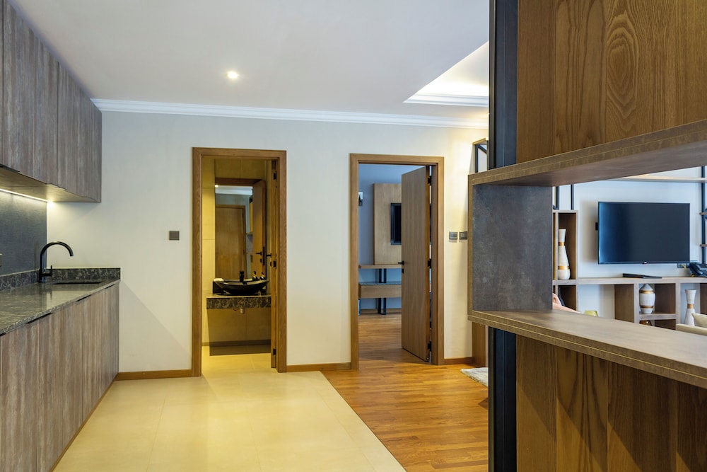 Alba Hotel Meru 9/50