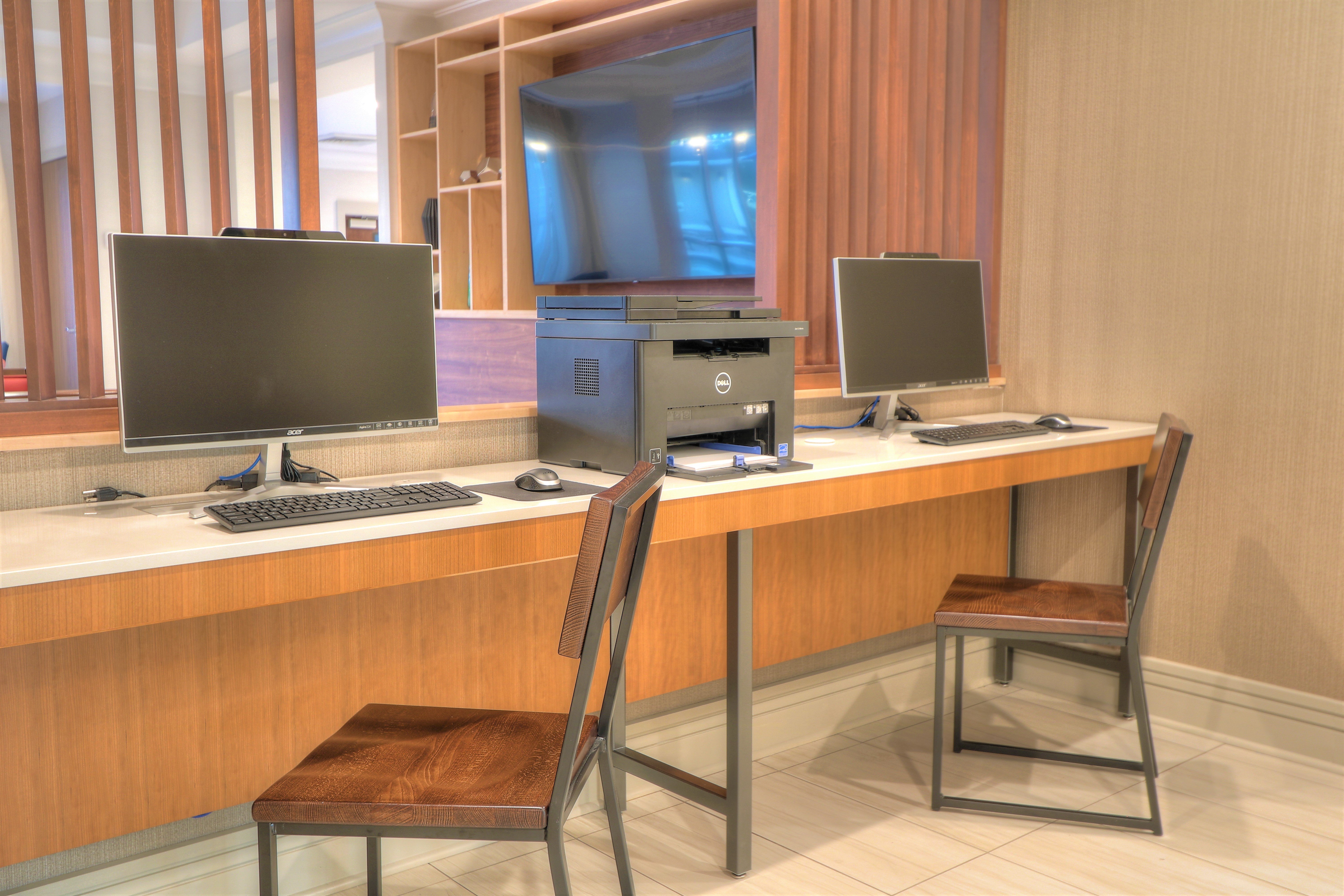 Holiday Inn Express Hotel Suites Mobile Saraland 48/54