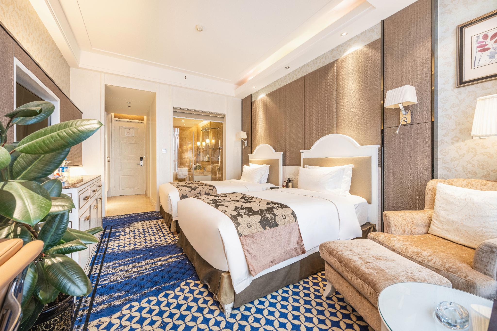 Joyce Hotel 3/9