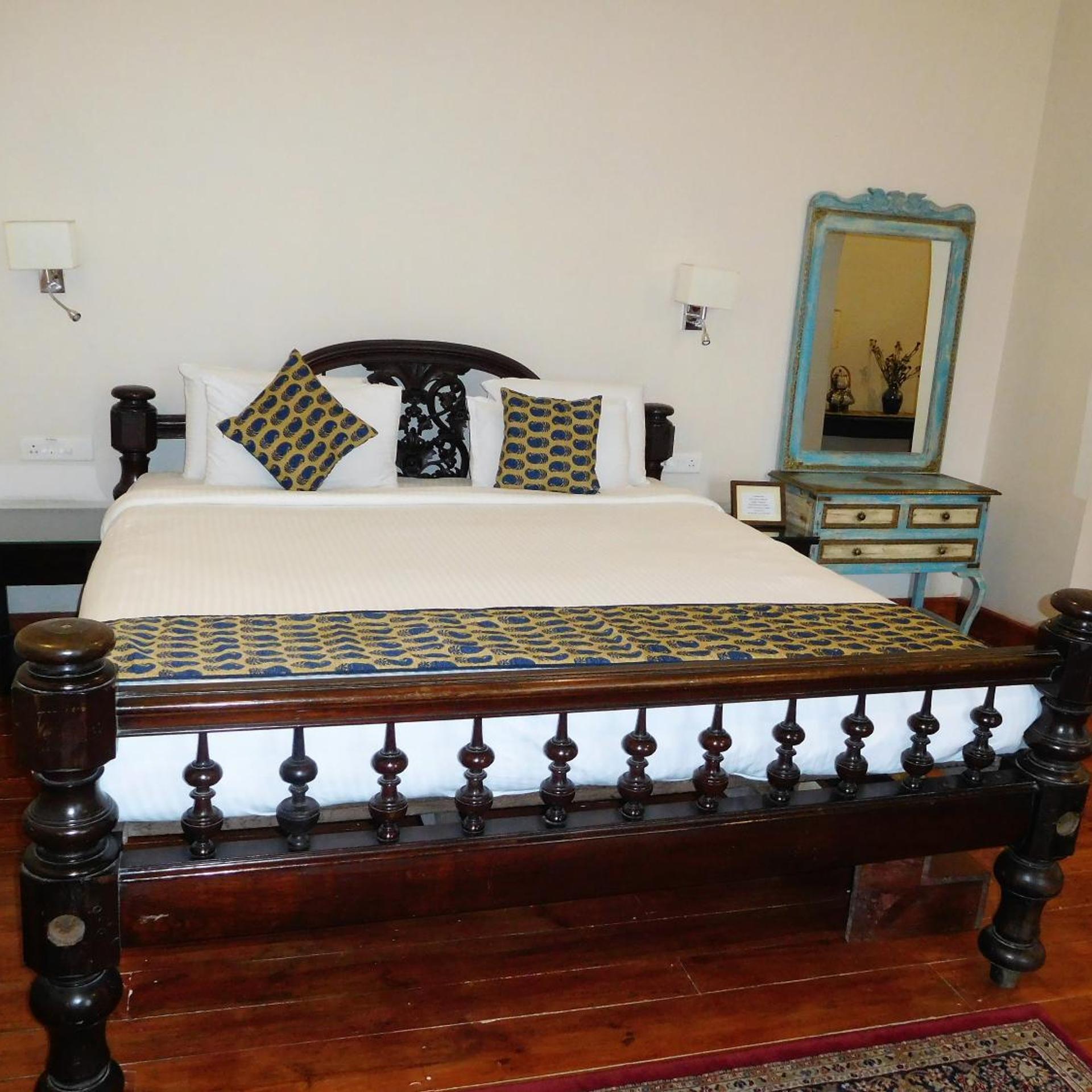ROYAL HERITAGE-TRIPURA CASTLE 6/55