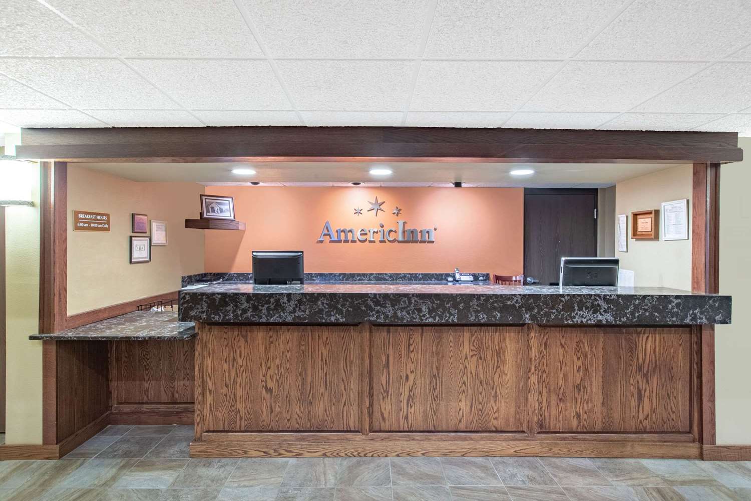 AmericInn by Wyndham Ottumwa 4/24
