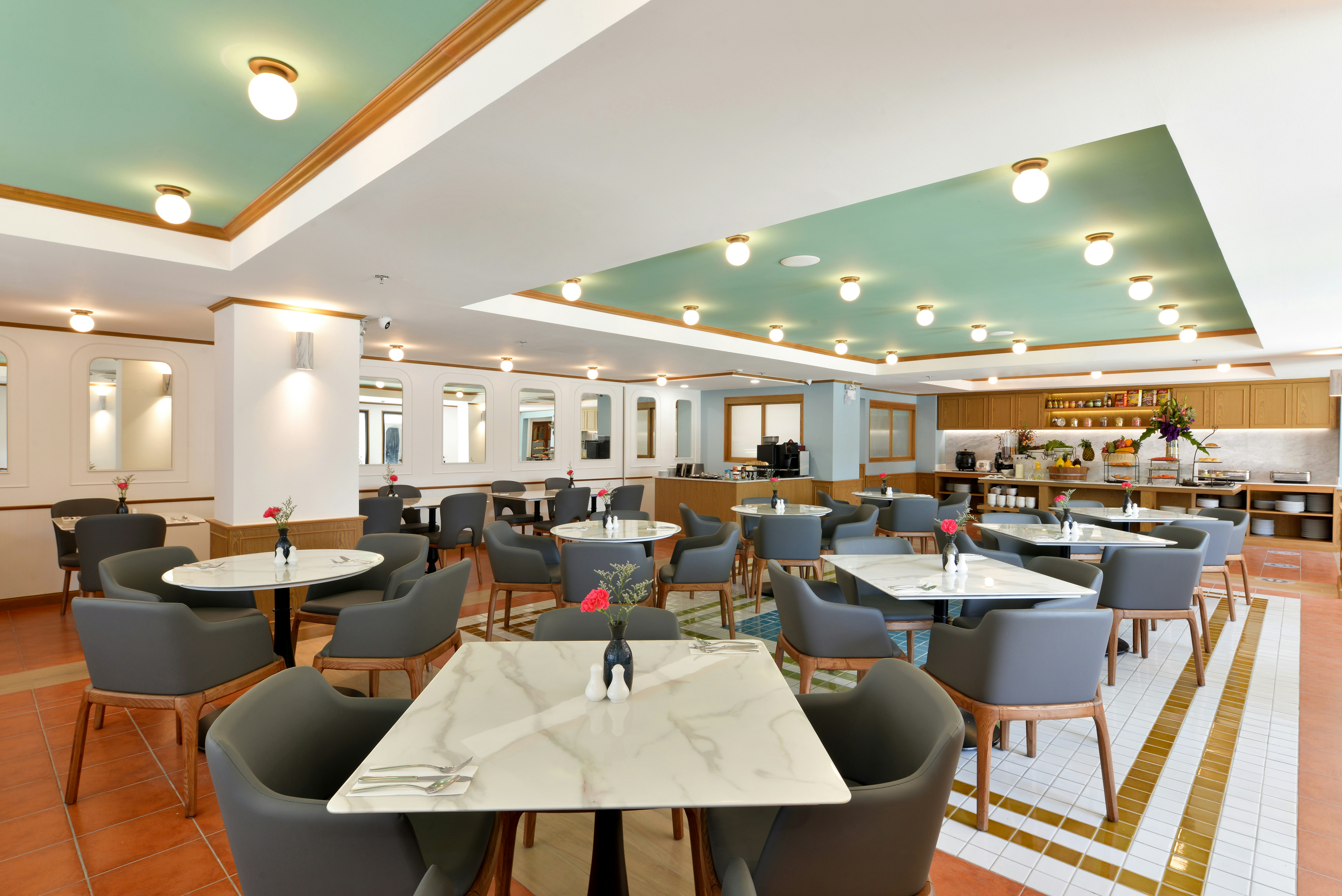 Oakwood Hotel and Residence Bangkok 35/57