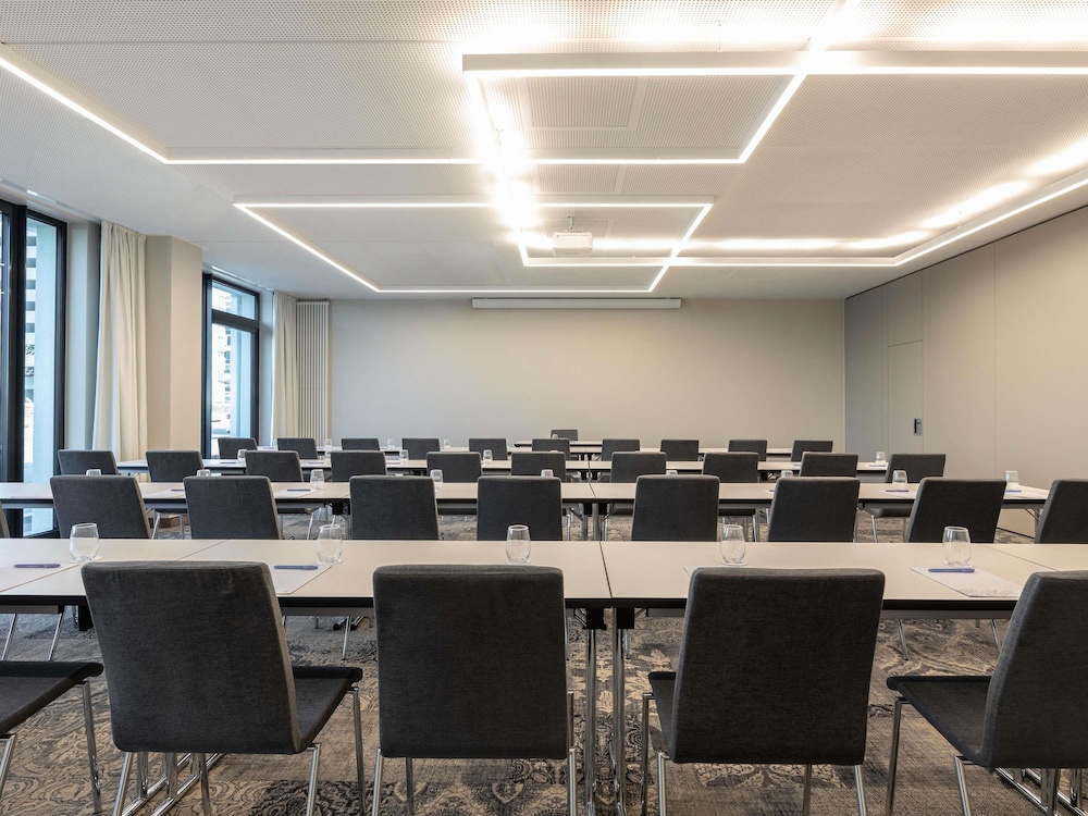 Novotel Duesseldorf Airport 66/71