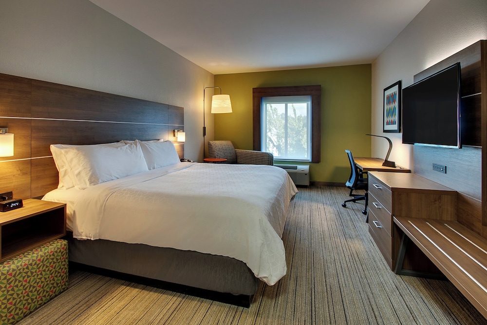 Standard, King Bed