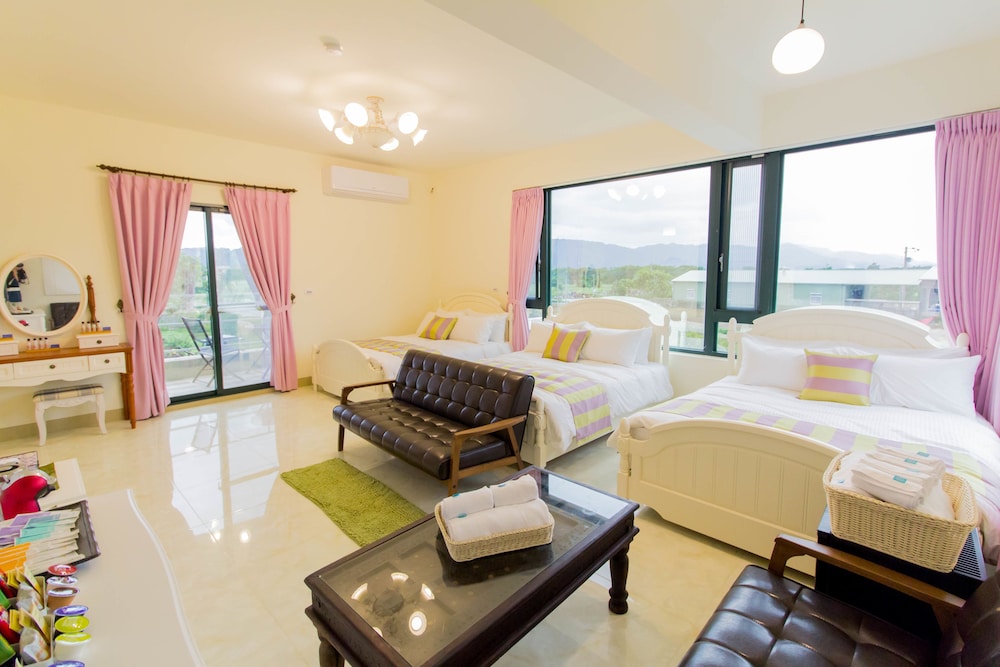 Shan Hai B&B 22/43