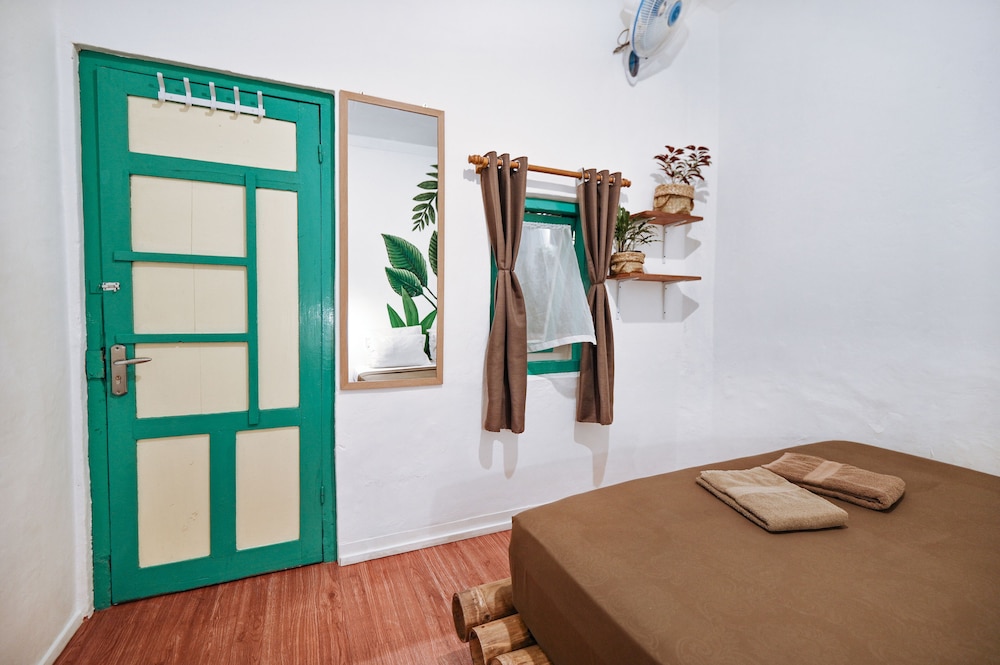 Snooze Guesthouse Yogyakarta - Hostel 27/50
