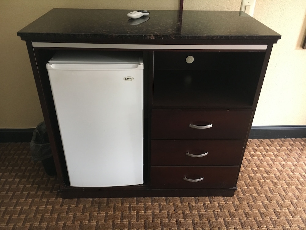 Del Amo Inn 15/26