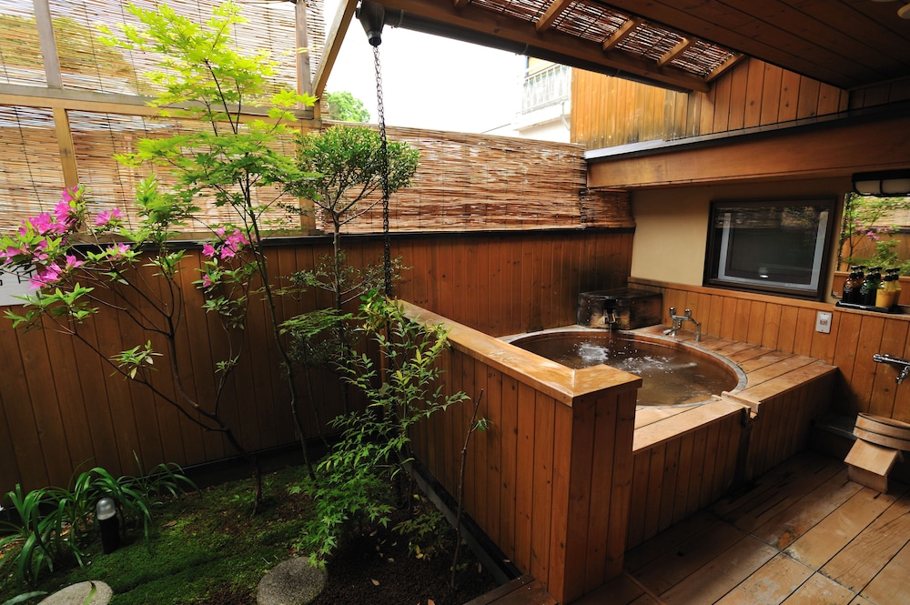 Shibu Onsen Kokuya 5/50