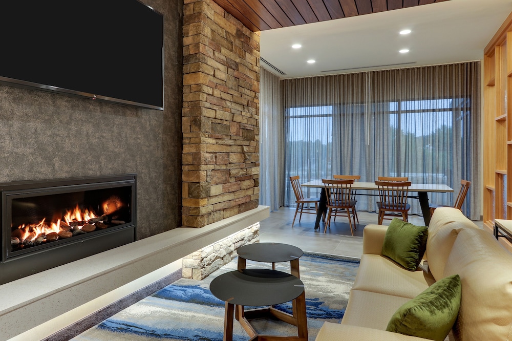 Fairfield Inn & Suites by Marriott Asheville Weaverville 29/44