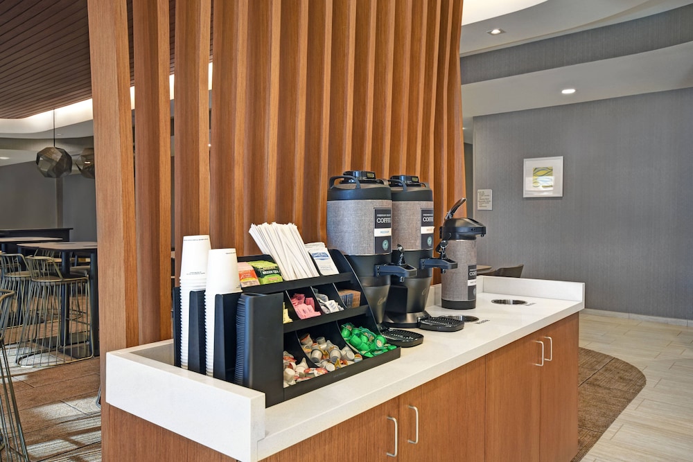 SpringHill Suites by Marriott St. Paul Arden Hills 44/52