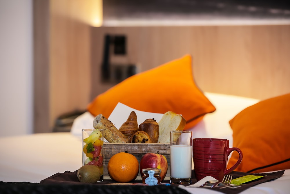 Logis Hotel Angers Sud Rest Henriett 25/30