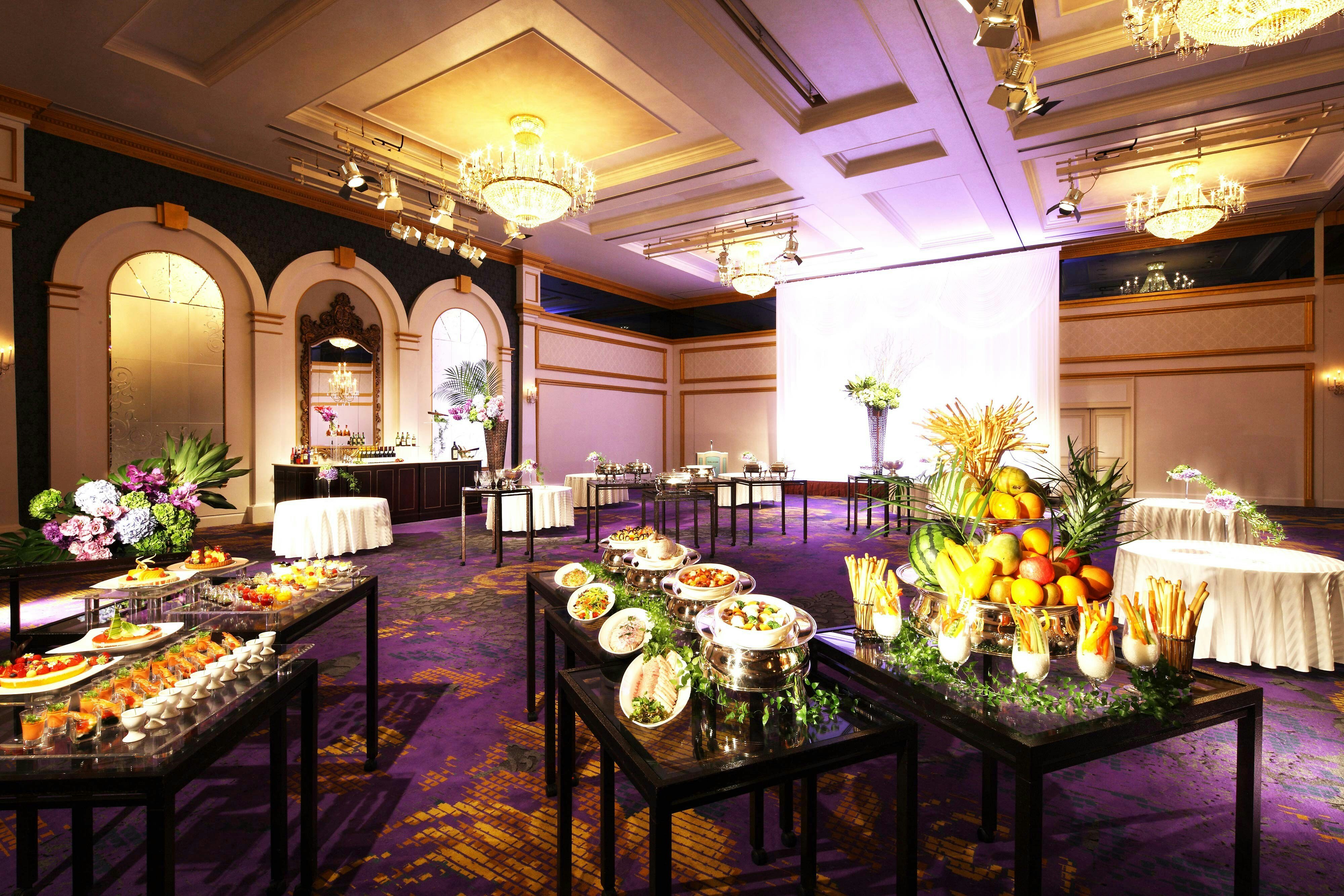 The Westin Osaka 55/93