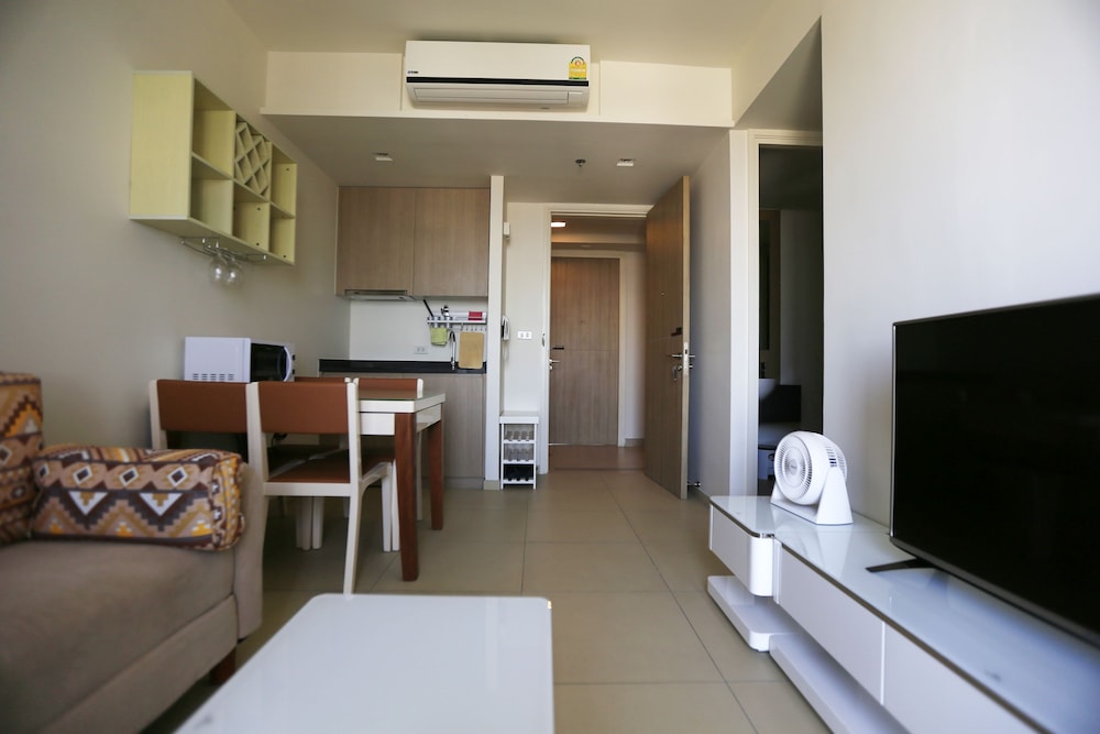 Unixx South Pattaya By Grandisvillas 41/69