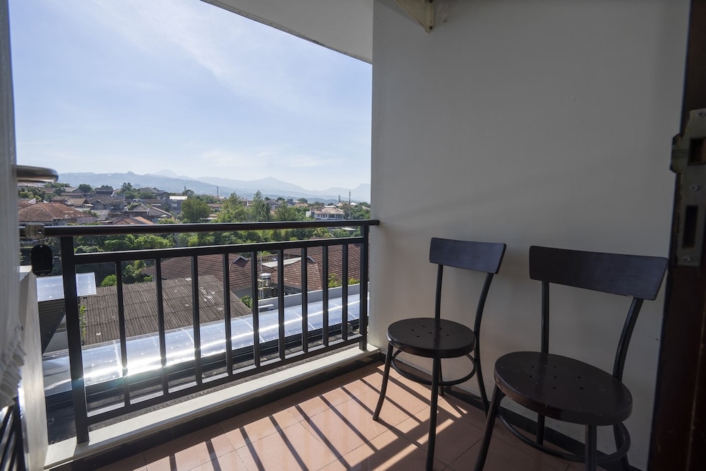 Dago's Hill 10/36