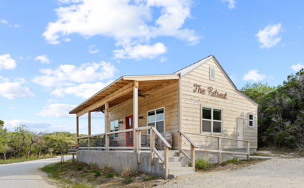 Hill Country Casitas 67/73
