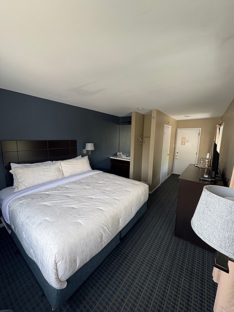 MainStay Inn 20/46