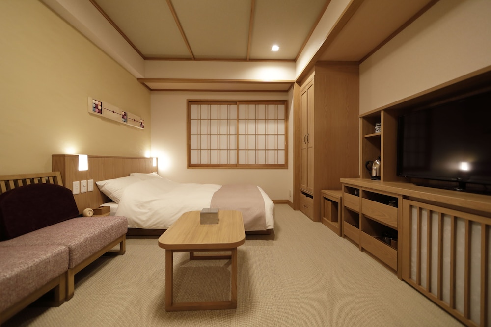 Kotohira Onsen Onyado Shikishima-Kan 24/30