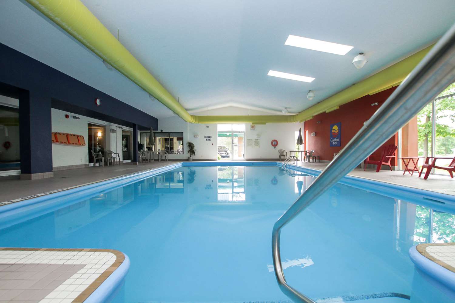 Comfort Inn Cornwall, ON 24/41