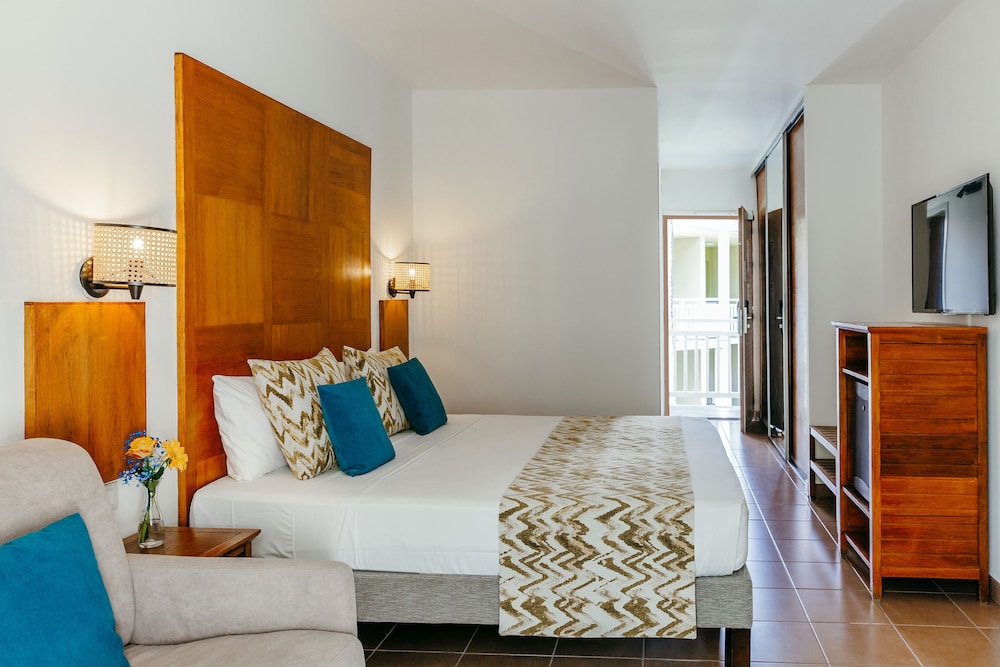 Hotel Le Recif Saint Gilles 19/50