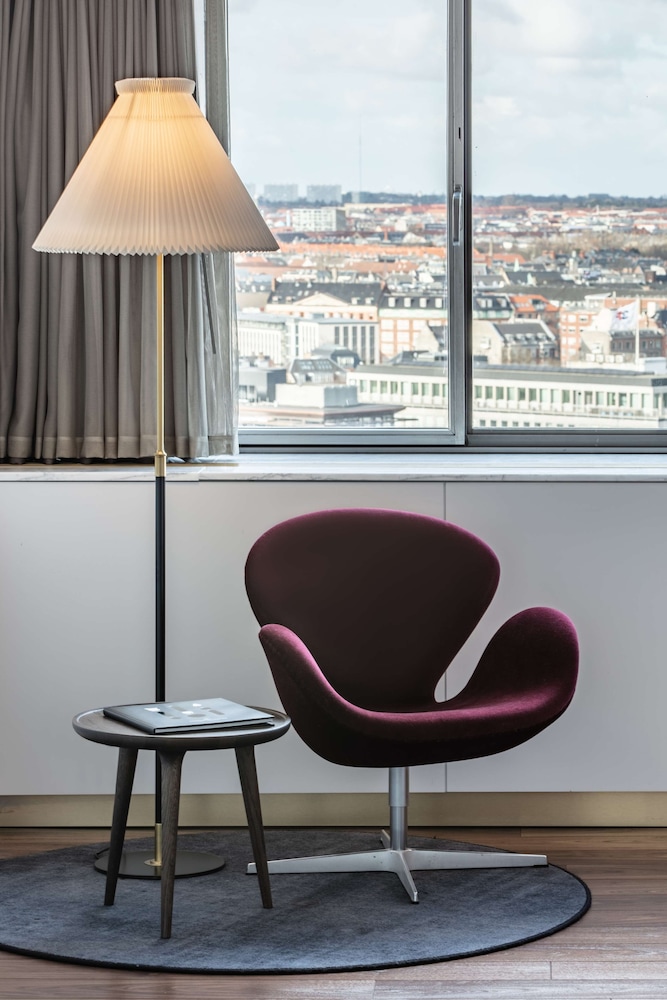 RADISSON COLLECTION ROYAL HOTEL, COPENHAGEN 28/72