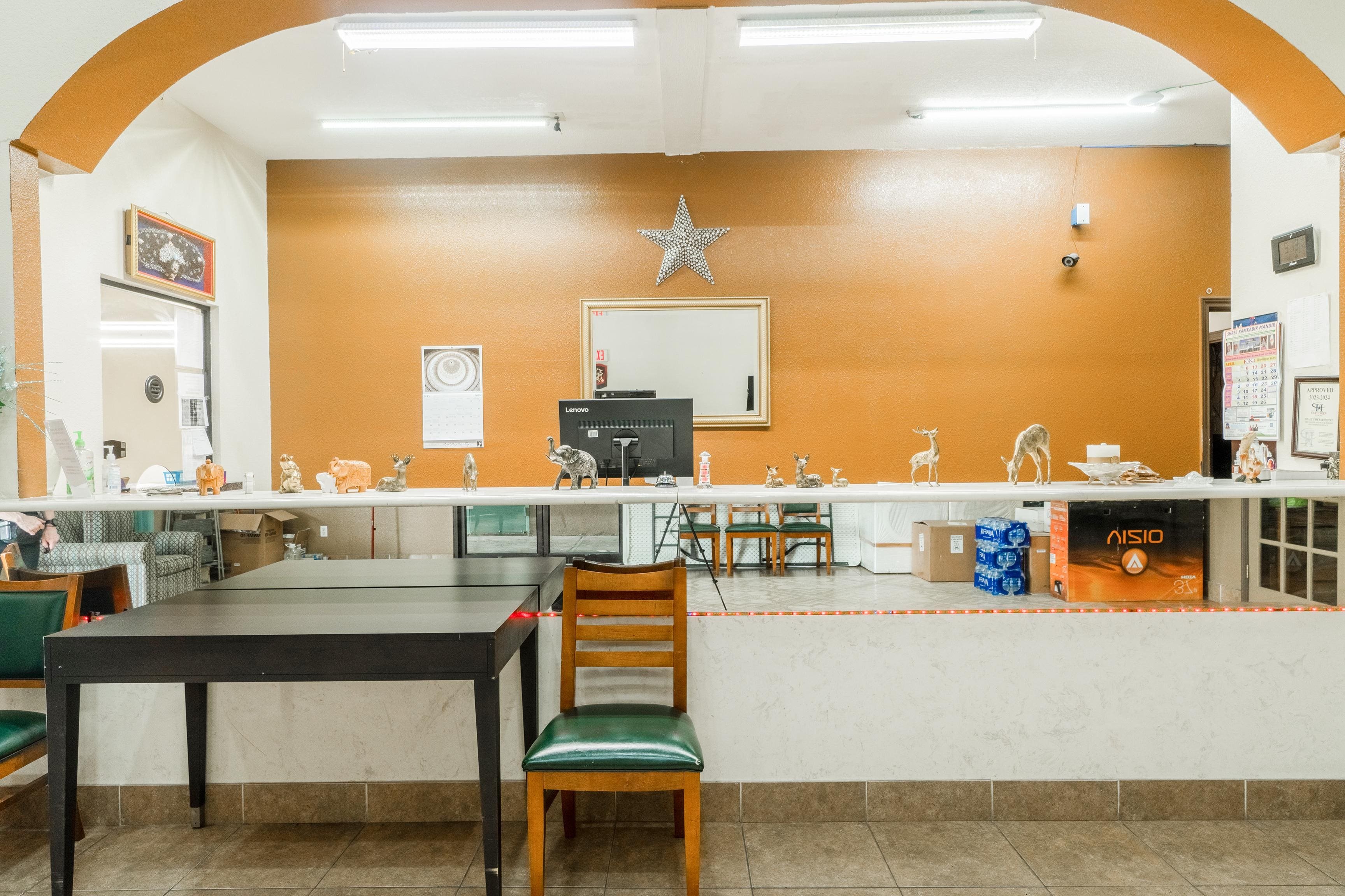 Lone Star Inn & Suites Harlingen TX 41/60