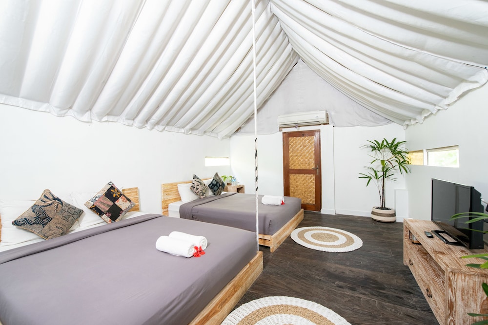 GLAMPING, FAMILY, TENT