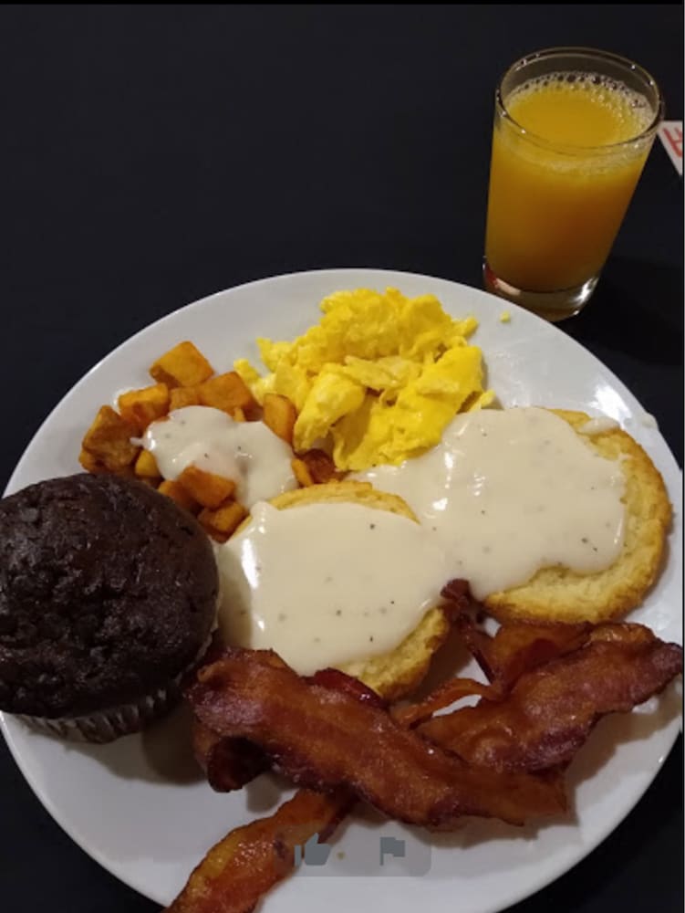 Apache Casino Hotel 18/70