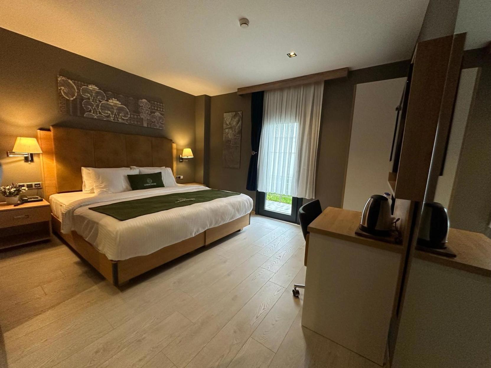 Deluxe, Double Bed, Balcony