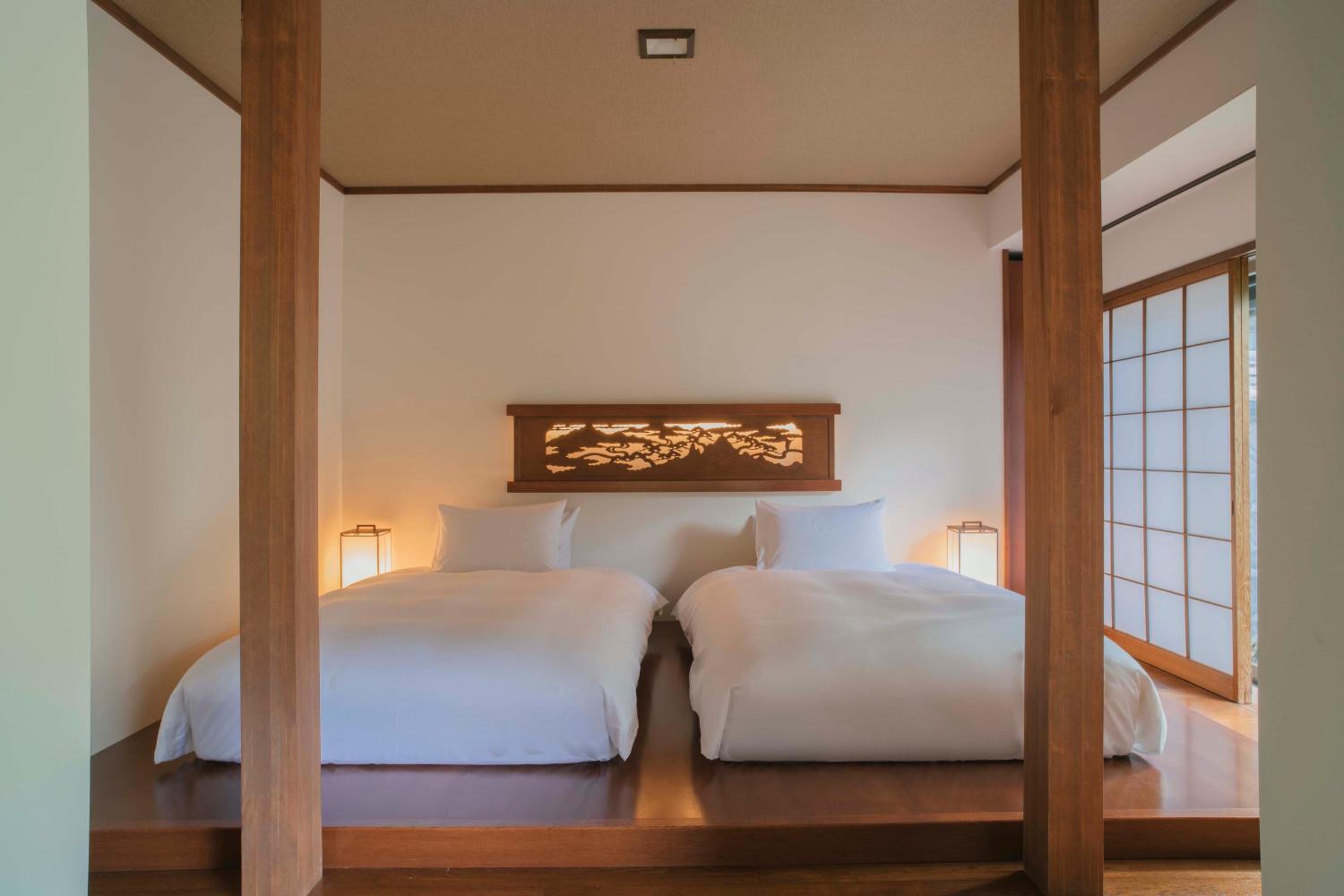Aoi, Garden View, Tatami