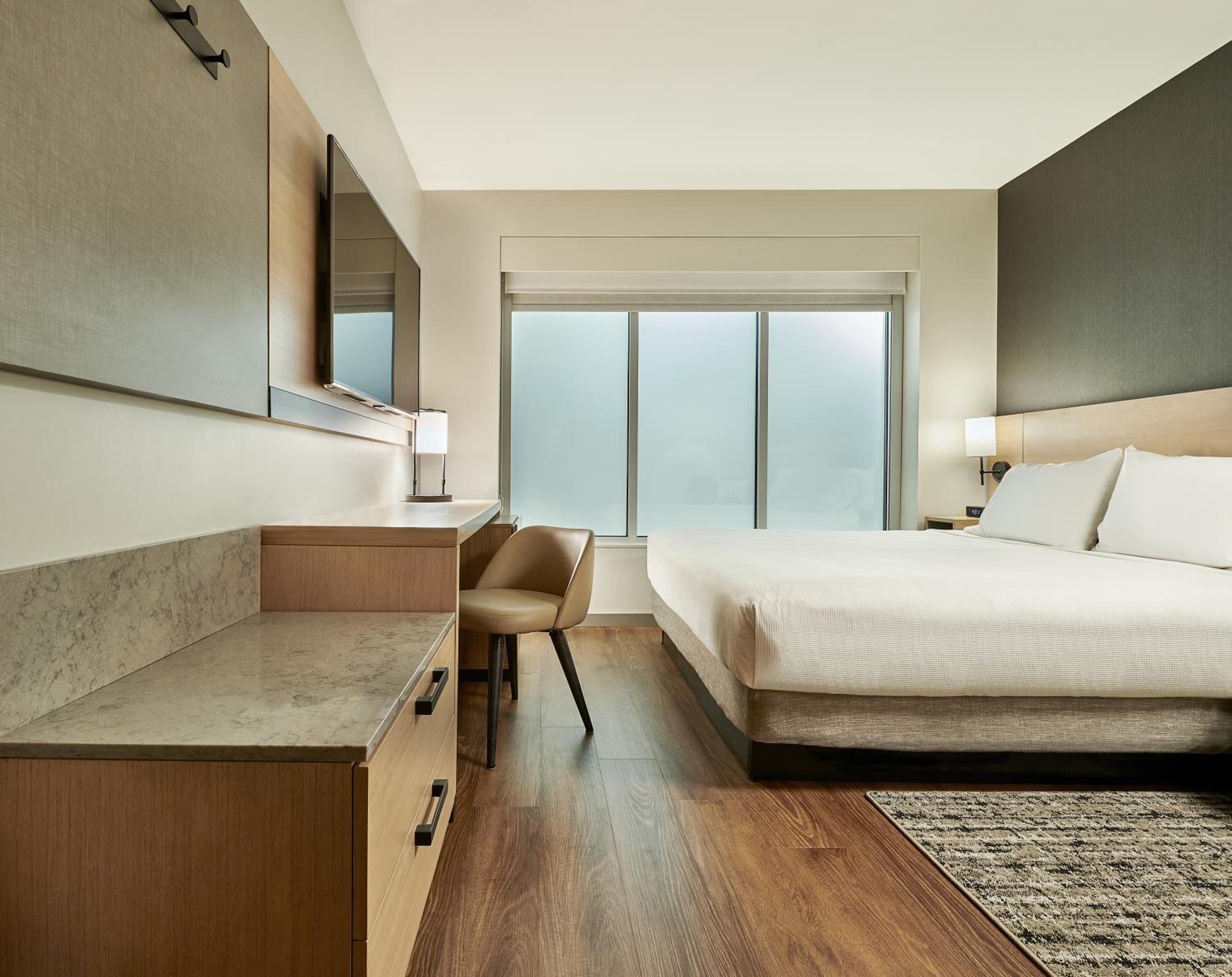 Hyatt Place Vancouver/Metrotown 4/7