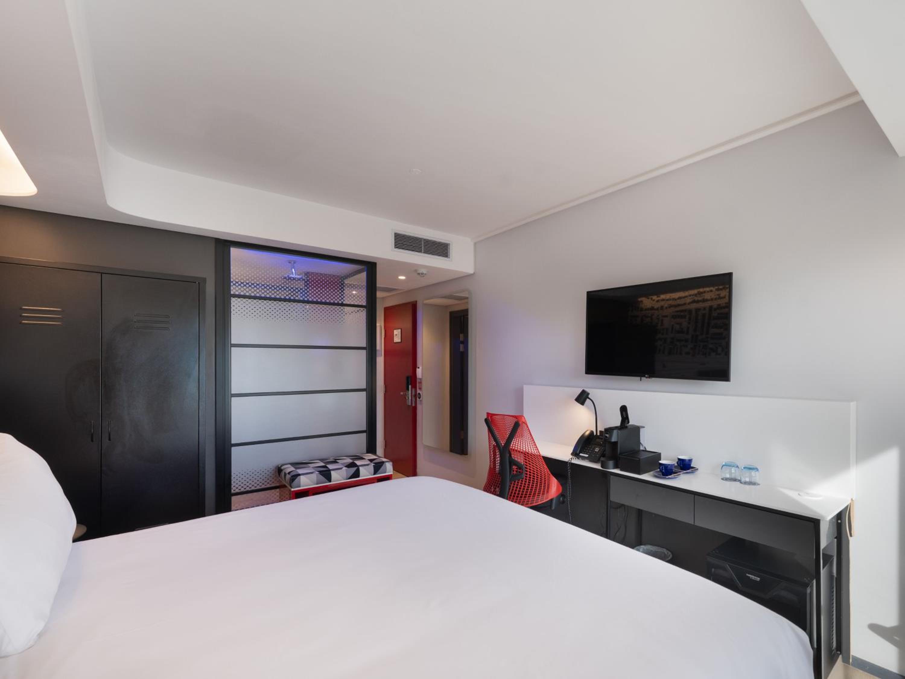 Room at ANEW Hotel Green Point Cape Town, CAPE TOWN - WESTERN CAPE