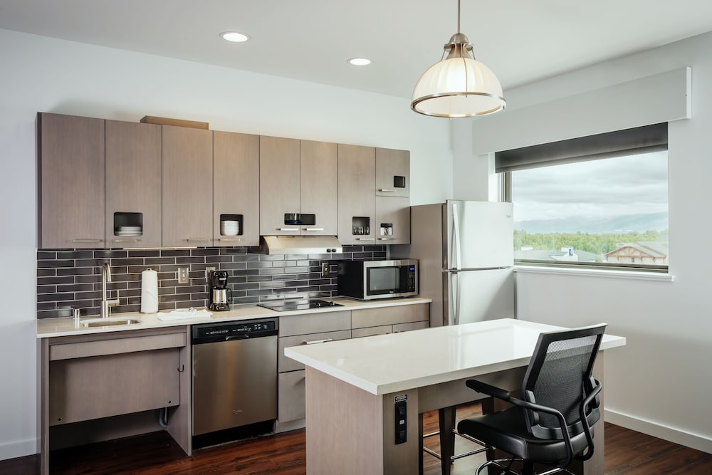 Hyatt House Anchorage 53/62