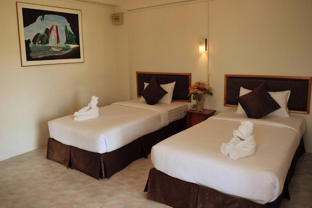 Hotel De Ratt 30/52