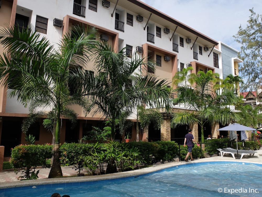 La Carmela De Boracay 6/50