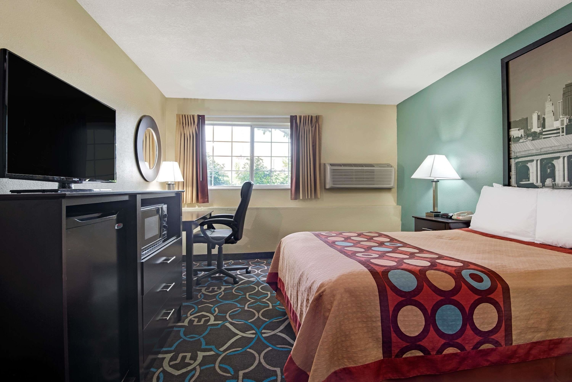 غرفة بسرير مزدوج، Super 8 By Wyndham Kansas City 6/10