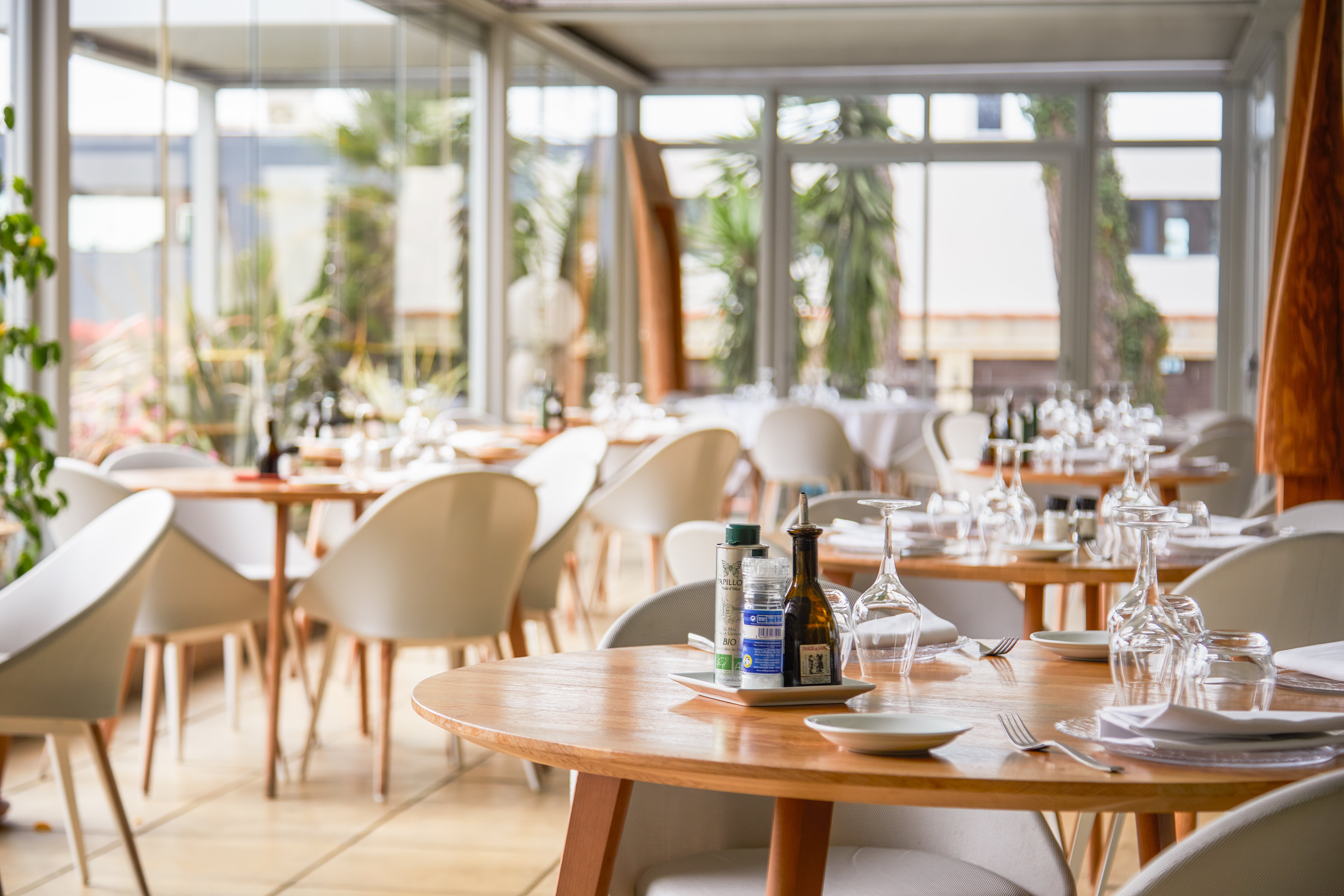 Holiday Inn Perpignan 59/75