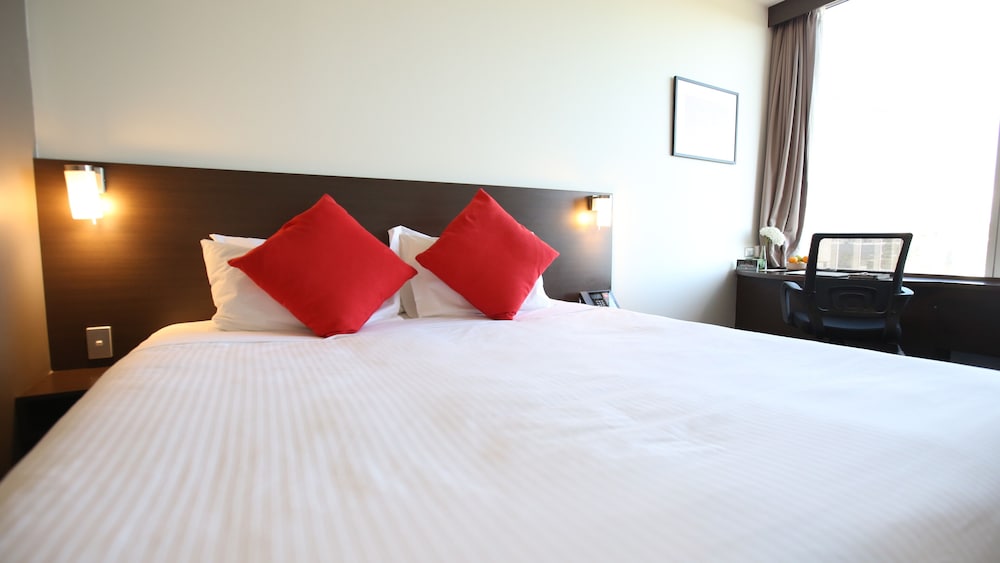 IBIS MELBOURNE GLEN WAVERLEY 18/76