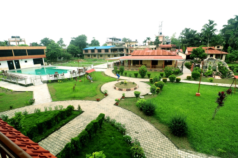 Hotel Wildlife Camp 25/42