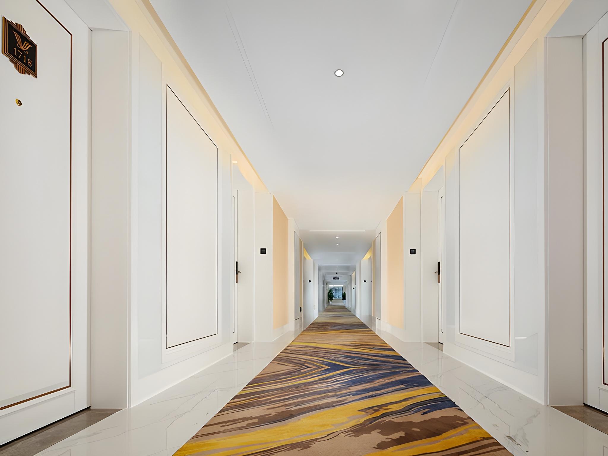Vienna International Hotel (Chengdu Longquan Automobile City Aviation Academy Branch) 33/45