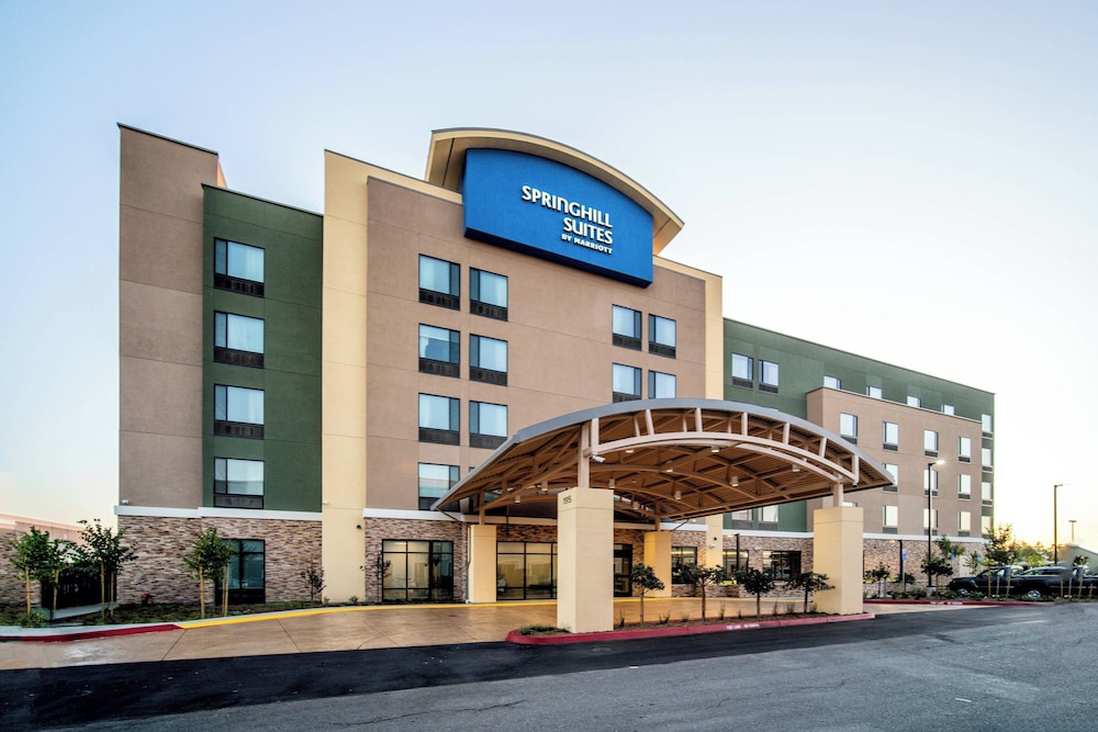 SpringHill Suites by Marriott Oakland Airport 33/33