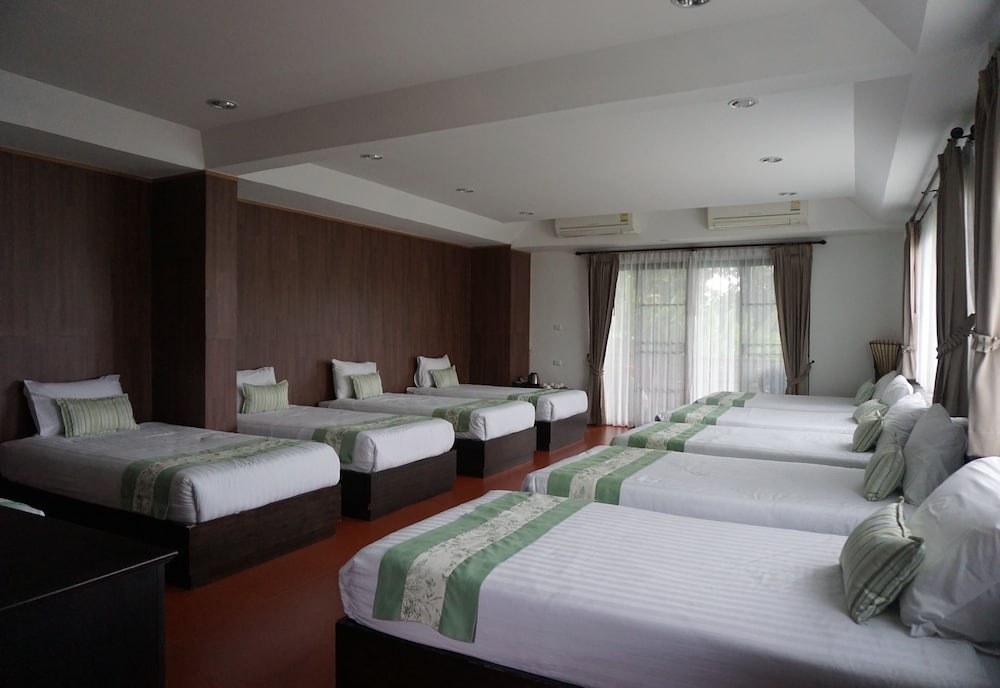 Kornwat Garden Resort 33/71