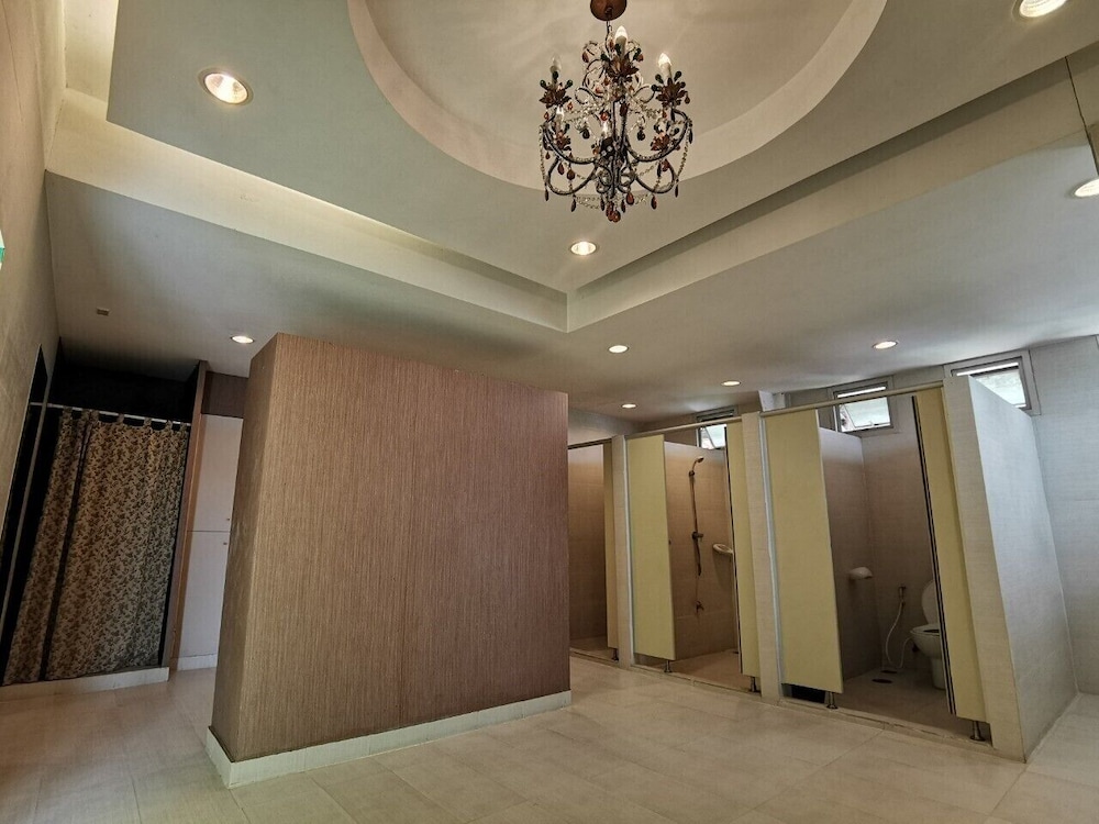 Suklutai Hotel & Serviced Apartment 9/49
