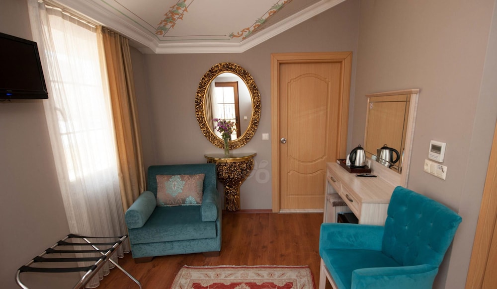 Sultans Royal Hotel 30/50
